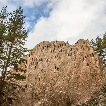 Stylish Loft With Great View To *
